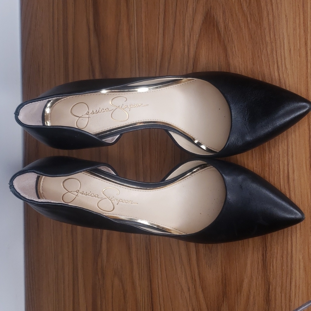 Jessica Simpson Pumps
